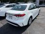 2022 WHITE TOYOTA COROLLA LE (5YFEPMAE5NP) with an 1.8L engine, Continuously Variable transmission, located at 501 E. Columbia St., Springfield, OH, 45503, (800) 262-7122, 39.925262, -83.801796 - *** New Tires *** 1 Owner *** New Brakes *** Oil Change and Inspection *** New Cabin and Air Filter *** Back Up Camera *** Jay North Auto has offered hand picked vehicles since 1965! Our customer's enjoy a NO pressure buying experience with a small town feel. We are a preferred dealer for many- Photo#2