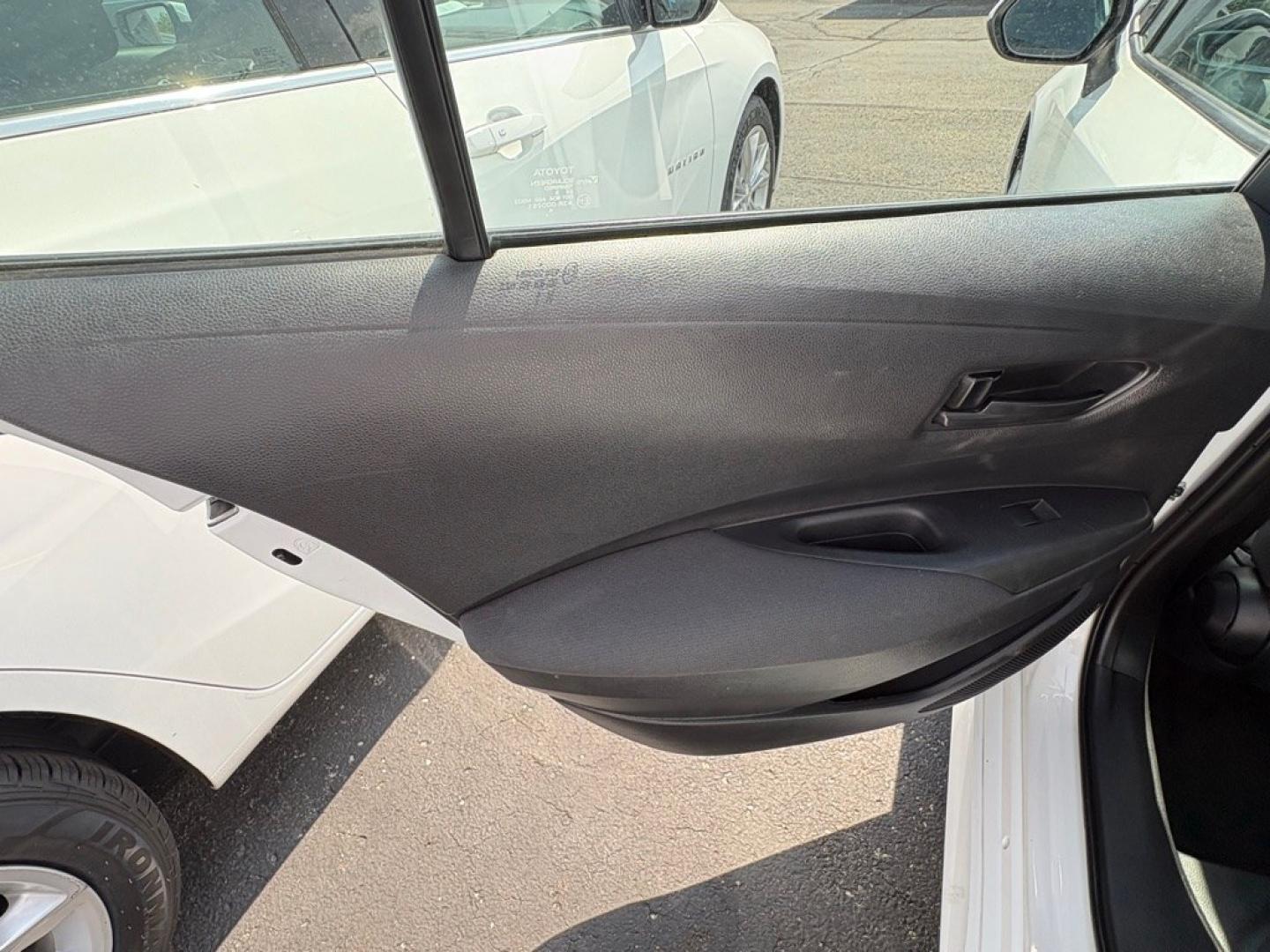 2022 WHITE TOYOTA COROLLA LE (5YFEPMAE5NP) with an 1.8L engine, Continuously Variable transmission, located at 501 E. Columbia St., Springfield, OH, 45503, (800) 262-7122, 39.925262, -83.801796 - *** New Tires *** 1 Owner *** New Brakes *** Oil Change and Inspection *** New Cabin and Air Filter *** Back Up Camera *** Jay North Auto has offered hand picked vehicles since 1965! Our customer's enjoy a NO pressure buying experience with a small town feel. We are a preferred dealer for many- Photo#10