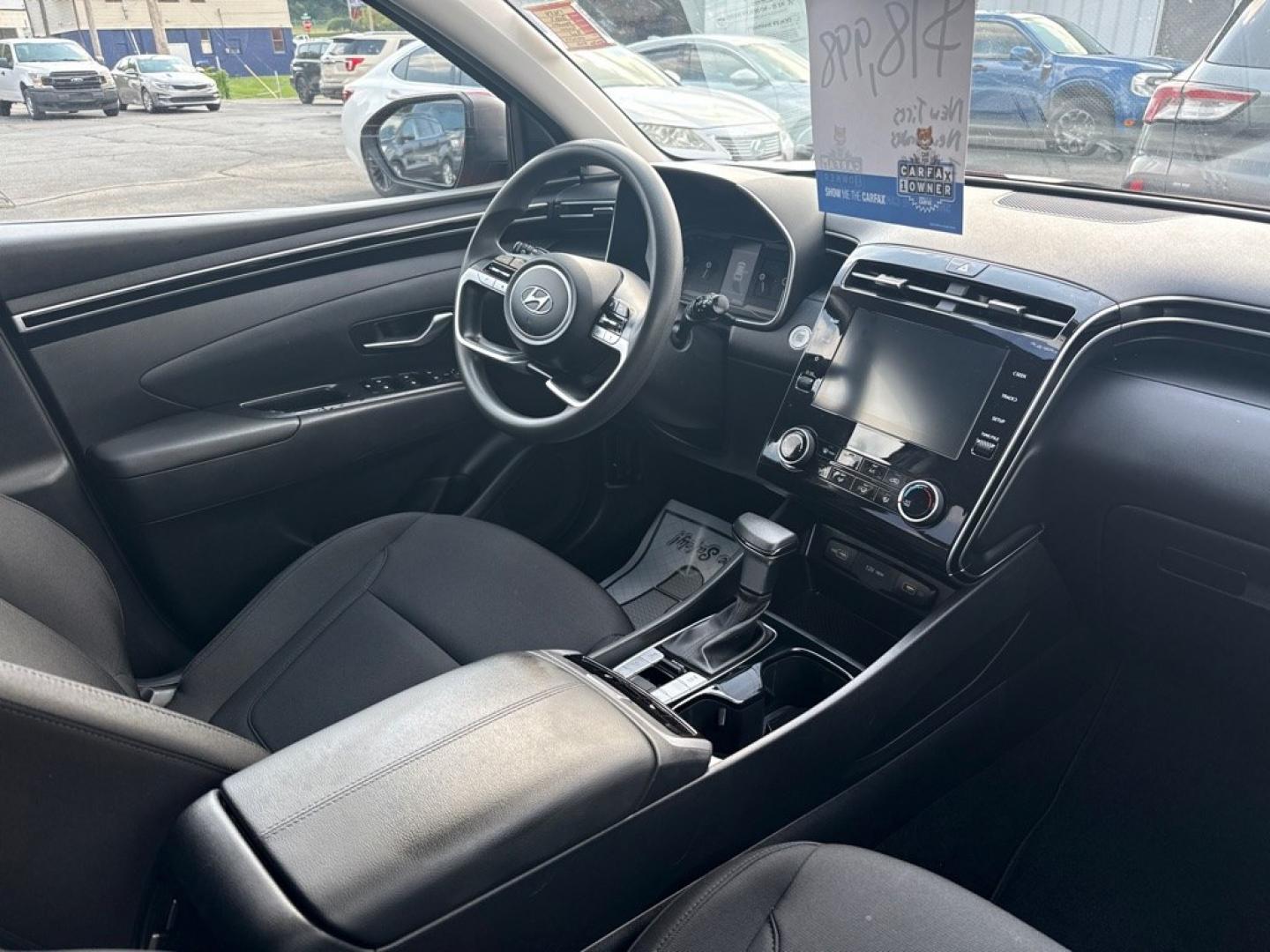 2022 RED HYUNDAI TUCSON SEL (5NMJBCAE2NH) with an 2.5L engine, Automatic transmission, located at 501 E. Columbia St., Springfield, OH, 45503, (800) 262-7122, 39.925262, -83.801796 - *** New Tires *** 1 Owner w/ Clean CarFax *** New Brakes *** Oil Change and Inspection *** New Wipers *** New Cabin and Air filter *** Forward Collision Assist *** Lane Assist *** Blind Spot *** Rear Traffic assist *** Heated Seats *** Apple CarPlay *** SEL *** AWD *** NICE *** Jay North Auto ha- Photo#16
