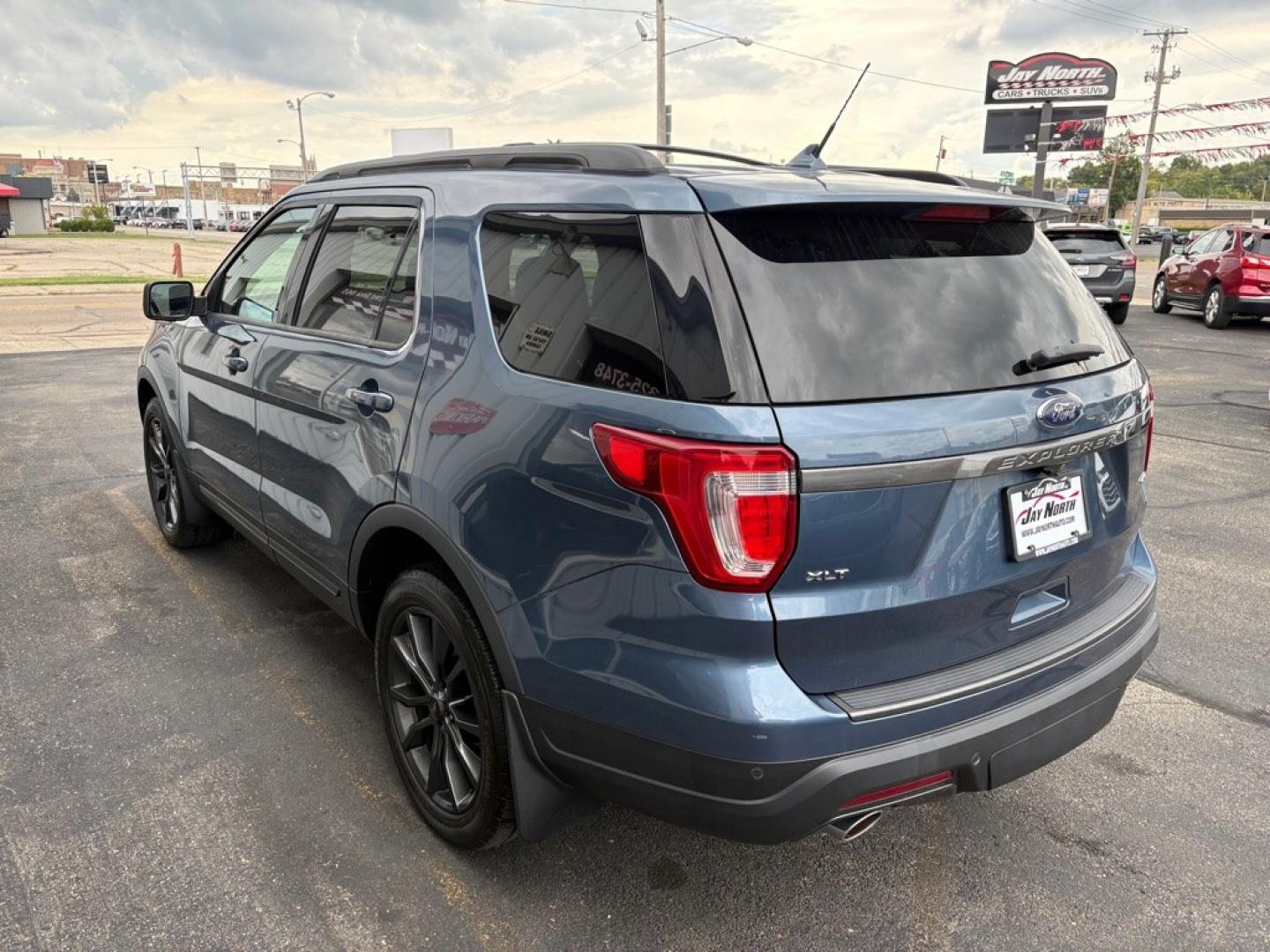 2018 BLUE FORD EXPLORER XLT (1FM5K8D83JG) with an 3.5L engine, Automatic transmission, located at 501 E. Columbia St., Springfield, OH, 45503, (800) 262-7122, 39.925262, -83.801796 - ***1-Owner***Clean Carfax***4WD***XLT***Sport Appearance Package***Ford Safe and Smart Package***Heated Leather/Suede Seating***Heated Steering Wheel***Remote Start***Navigation***Power Lift Gate***All New Brake Pads and Rotors***New Air Filter and Cabin Air Filter***Fresh Oil Change*** Jay Nor- Photo#4