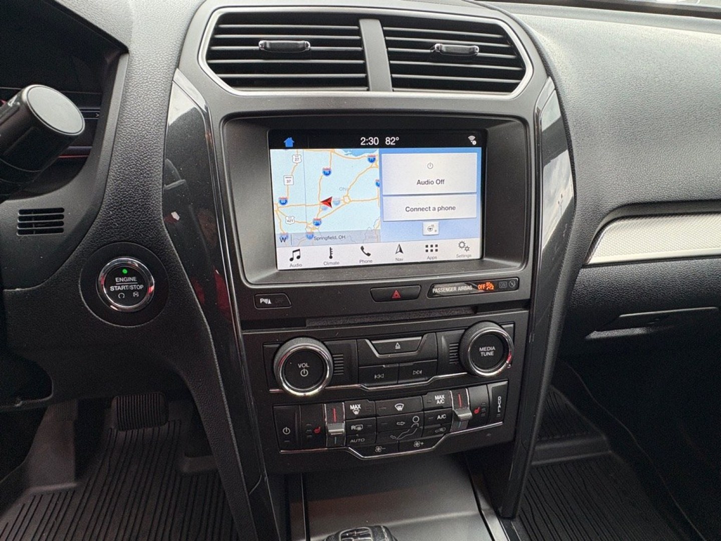 2018 BLUE FORD EXPLORER XLT (1FM5K8D83JG) with an 3.5L engine, Automatic transmission, located at 501 E. Columbia St., Springfield, OH, 45503, (800) 262-7122, 39.925262, -83.801796 - ***1-Owner***Clean Carfax***4WD***XLT***Sport Appearance Package***Ford Safe and Smart Package***Heated Leather/Suede Seating***Heated Steering Wheel***Remote Start***Navigation***Power Lift Gate***All New Brake Pads and Rotors***New Air Filter and Cabin Air Filter***Fresh Oil Change*** Jay Nor- Photo#9