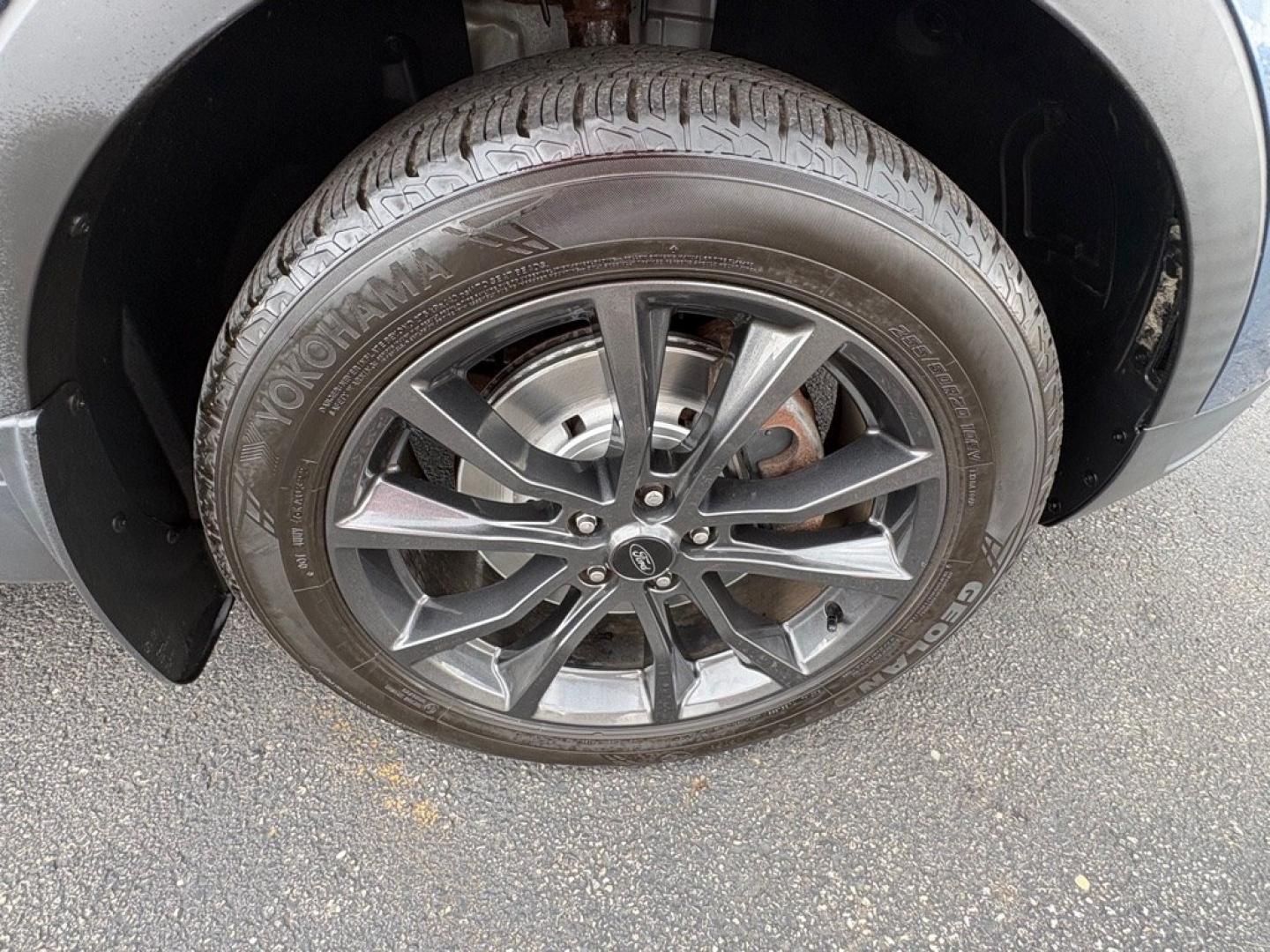 2018 BLUE FORD EXPLORER XLT (1FM5K8D83JG) with an 3.5L engine, Automatic transmission, located at 501 E. Columbia St., Springfield, OH, 45503, (800) 262-7122, 39.925262, -83.801796 - ***1-Owner***Clean Carfax***4WD***XLT***Sport Appearance Package***Ford Safe and Smart Package***Heated Leather/Suede Seating***Heated Steering Wheel***Remote Start***Navigation***Power Lift Gate***All New Brake Pads and Rotors***New Air Filter and Cabin Air Filter***Fresh Oil Change*** Jay Nor- Photo#22