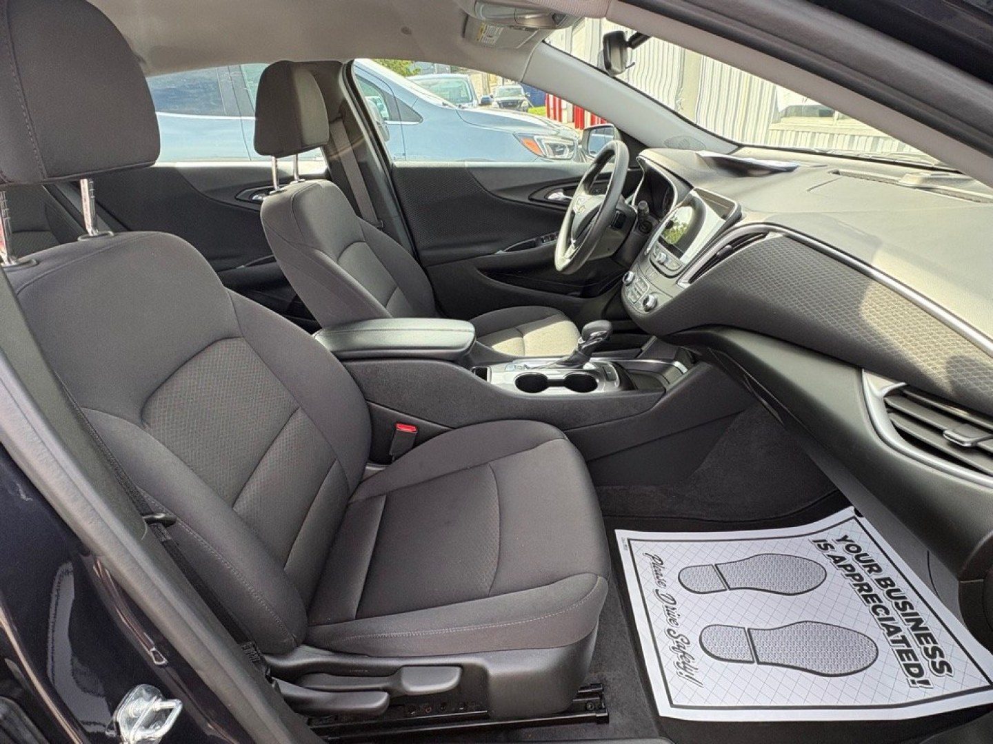 2023 GRAY CHEVROLET MALIBU LT (1G1ZD5ST0PF) with an 1.5L engine, Continuously Variable transmission, located at 501 E. Columbia St., Springfield, OH, 45503, (800) 262-7122, 39.925262, -83.801796 - ***Clean Carfax***LT***New Tires***CarPlay***Power Drivers Seat***Blind Spot***SHARP*** Jay North Auto has offered hand picked vehicles since 1965! Our customer's enjoy a NO pressure buying experience with a small town feel. We are a preferred dealer for many local credit unions and lenders.- Photo#16