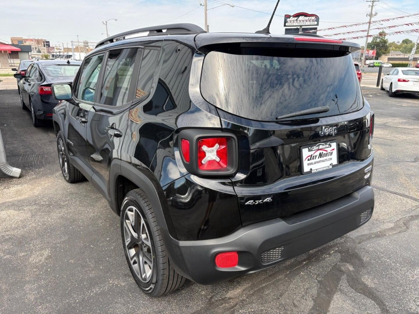 2017 BLACK JEEP RENEGADE LATITUDE (ZACCJBBB1HP) with an 2.4L engine, Automatic transmission, located at 501 E. Columbia St., Springfield, OH, 45503, (800) 262-7122, 39.925262, -83.801796 - ***1-Owner***Latitude***4X4***Heated Seats***Heated Steering Wheel***Remote Start***New Wiper Blades***New Air Filter, Cabin Air Filter, Spark Plugs, and Sway Bar Links***New Tires***New Front and Rear Brake Pads and Rotors***Fresh Oil Change*** Jay North Auto has offered hand picked vehicles s- Photo#4