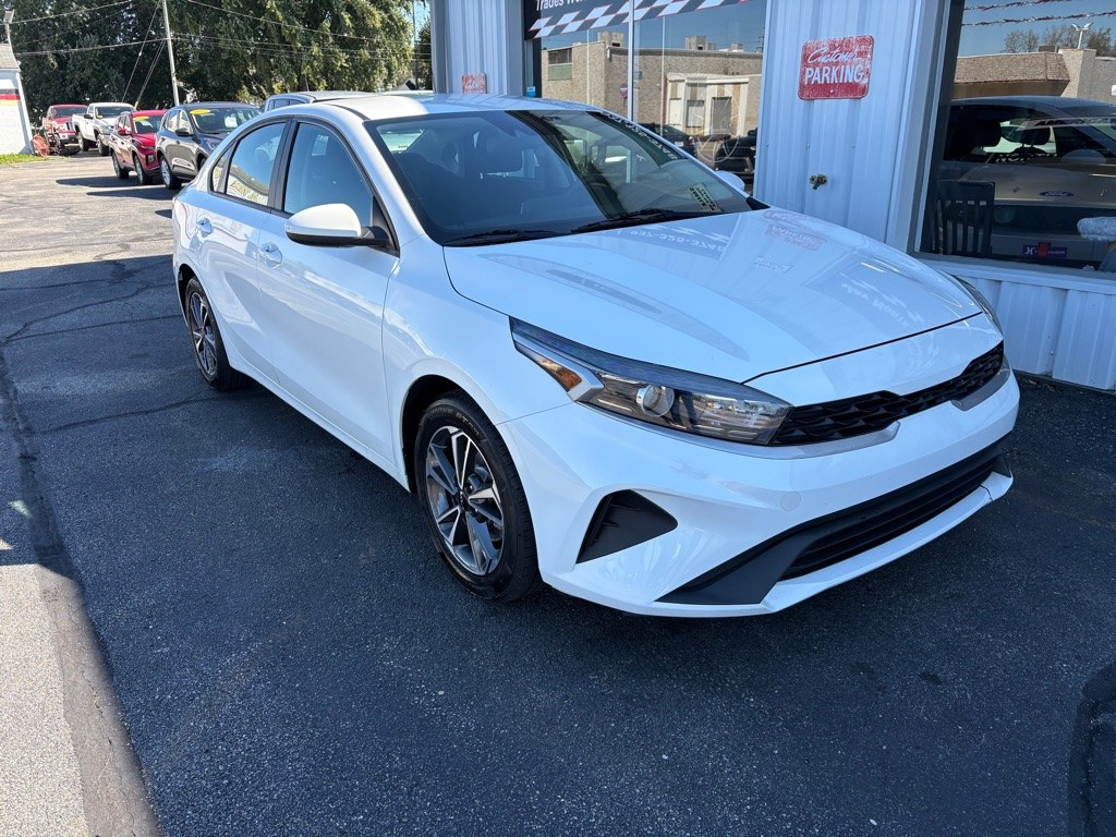 photo of 2022 KIA FORTE LXS