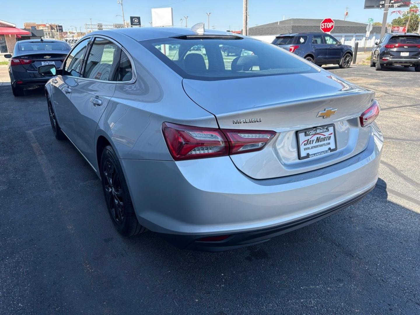 2020 SILVER CHEVROLET MALIBU LT (1G1ZD5ST9LF) with an 1.5L engine, Continuously Variable transmission, located at 501 E. Columbia St., Springfield, OH, 45503, (800) 262-7122, 39.925262, -83.801796 - *** New Tires *** New Brakes *** New Cabin and Air filter *** Oil Change *** New Wipers *** Jay North Auto has offered hand picked vehicles since 1965! Our customer's enjoy a NO pressure buying experience with a small town feel. We are a preferred dealer for many local credit unions and lender- Photo#4