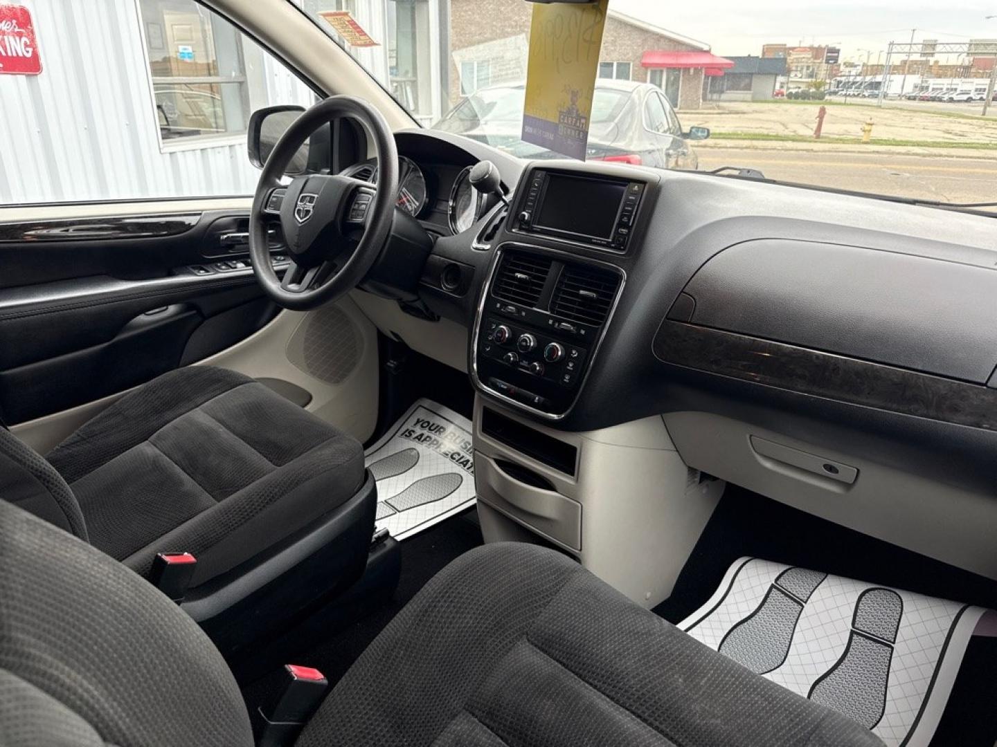 2020 GRAY DODGE GRAND CARAVAN SE (2C4RDGBG1LR) with an 3.6L engine, Automatic transmission, located at 501 E. Columbia St., Springfield, OH, 45503, (800) 262-7122, 39.925262, -83.801796 - **2020 Dodge Grand Caravan SE - 1 Owner, Clean CARFAX and New Brakes!** Check out this 2020 Dodge Grand Caravan SE! Powered by a strong **3.6L V6 engine**, this spacious minivan offers comfort, versatility, and plenty of room for the whole family! **Features and Highlights:** - 1 Owner a- Photo#13