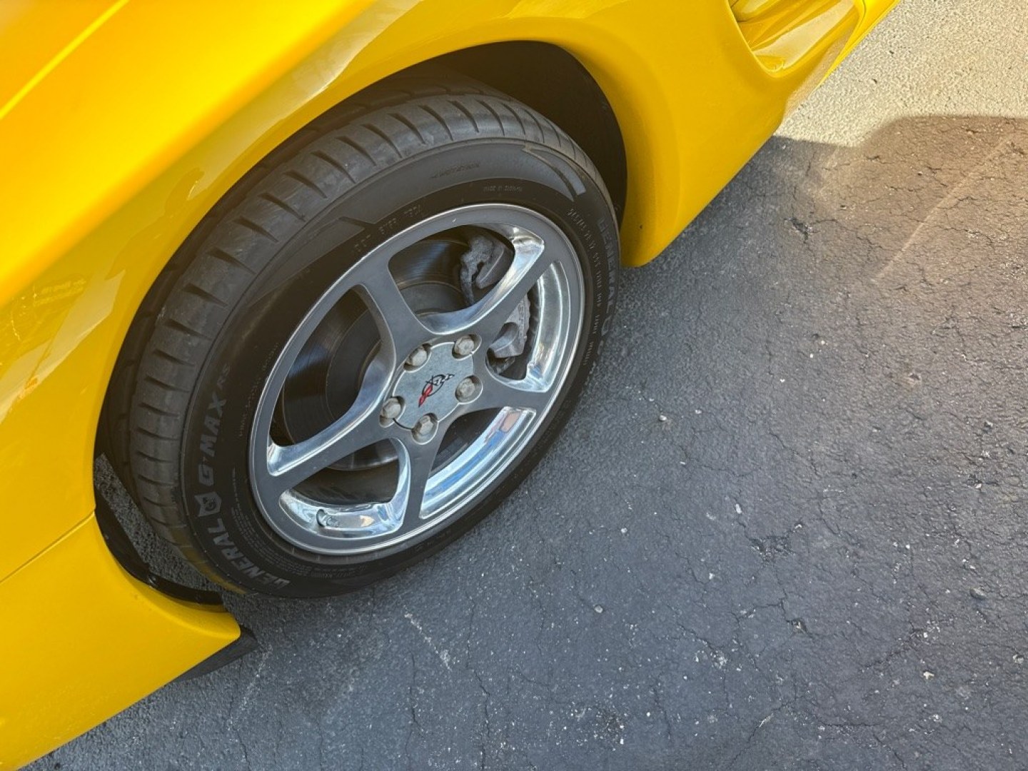2000 YELLOW CHEVROLET CORVETTE COUPE (1G1YY22G6Y5) with an 5.7L engine, 6-Speed Manual transmission, located at 501 E. Columbia St., Springfield, OH, 45503, (800) 262-7122, 39.925262, -83.801796 - *** Clean CarFax w/ 29 Service Records *** 6 Speed Manual *** Bose Audio *** Heads Up Display *** 5.7L V8 *** New Belt *** New Front and Rear Sway Bar links *** New Air filter *** Oil Change *** Jay North Auto has offered hand picked vehicles since 1965! Our customer's enjoy a NO pressure buying- Photo#3