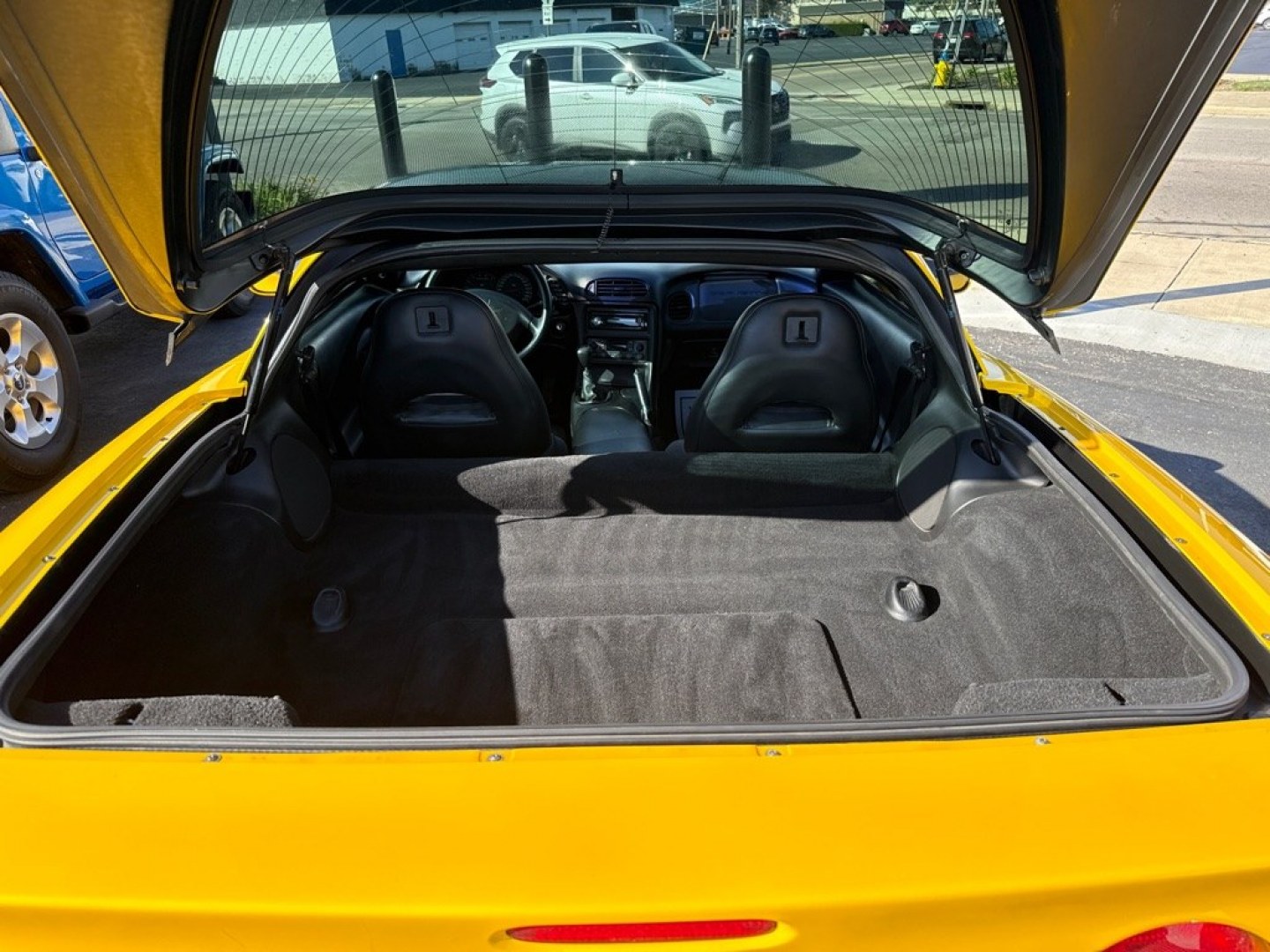 2000 YELLOW CHEVROLET CORVETTE COUPE (1G1YY22G6Y5) with an 5.7L engine, 6-Speed Manual transmission, located at 501 E. Columbia St., Springfield, OH, 45503, (800) 262-7122, 39.925262, -83.801796 - *** Clean CarFax w/ 29 Service Records *** 6 Speed Manual *** Bose Audio *** Heads Up Display *** 5.7L V8 *** New Belt *** New Front and Rear Sway Bar links *** New Air filter *** Oil Change *** Jay North Auto has offered hand picked vehicles since 1965! Our customer's enjoy a NO pressure buying- Photo#8