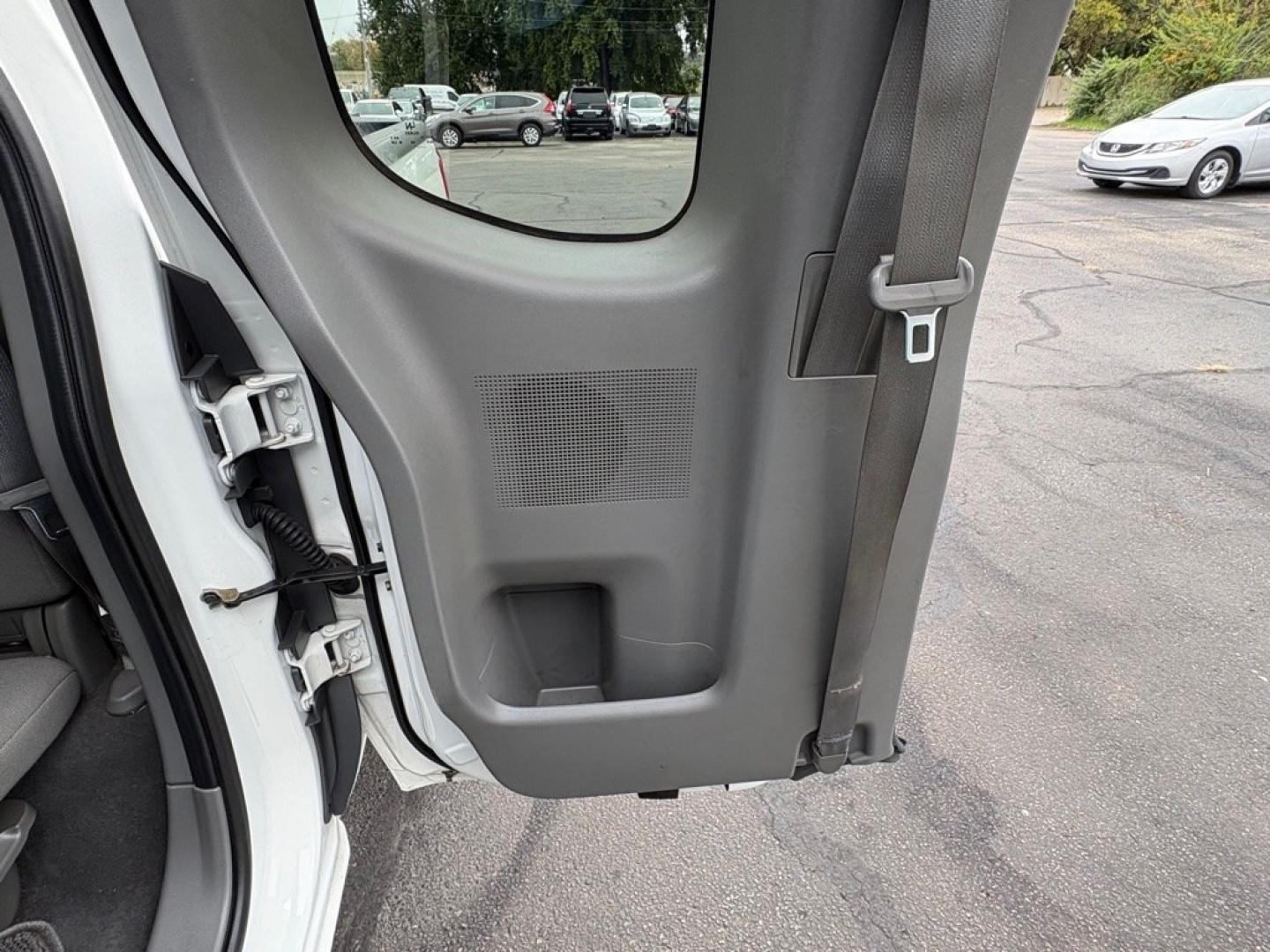 2021 WHITE NISSAN FRONTIER S (1N6ED0CE3MN) with an 3.8L engine, Automatic transmission, located at 501 E. Columbia St., Springfield, OH, 45503, (800) 262-7122, 39.925262, -83.801796 - ***Clean Carfax***EXT Cab***S***3.8L V6***New Tires***All New Brake Pads and Rotors***Fresh Oil Change*** Jay North Auto has offered hand picked vehicles since 1965! Our customer's enjoy a NO pressure buying experience with a small town feel. We are a preferred dealer for many local credit un- Photo#11