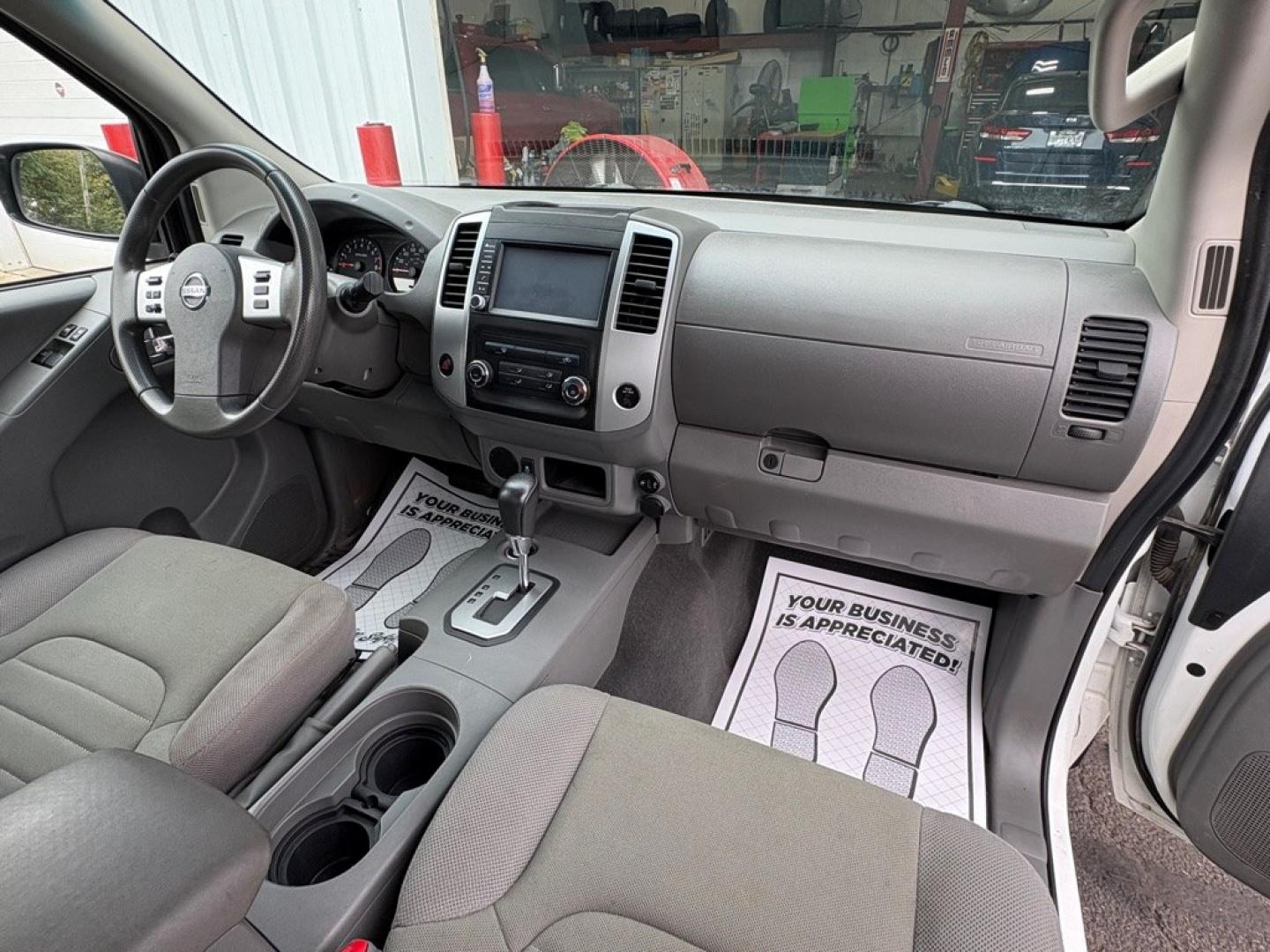 2021 WHITE NISSAN FRONTIER S (1N6ED0CE3MN) with an 3.8L engine, Automatic transmission, located at 501 E. Columbia St., Springfield, OH, 45503, (800) 262-7122, 39.925262, -83.801796 - ***Clean Carfax***EXT Cab***S***3.8L V6***New Tires***All New Brake Pads and Rotors***Fresh Oil Change*** Jay North Auto has offered hand picked vehicles since 1965! Our customer's enjoy a NO pressure buying experience with a small town feel. We are a preferred dealer for many local credit un- Photo#17