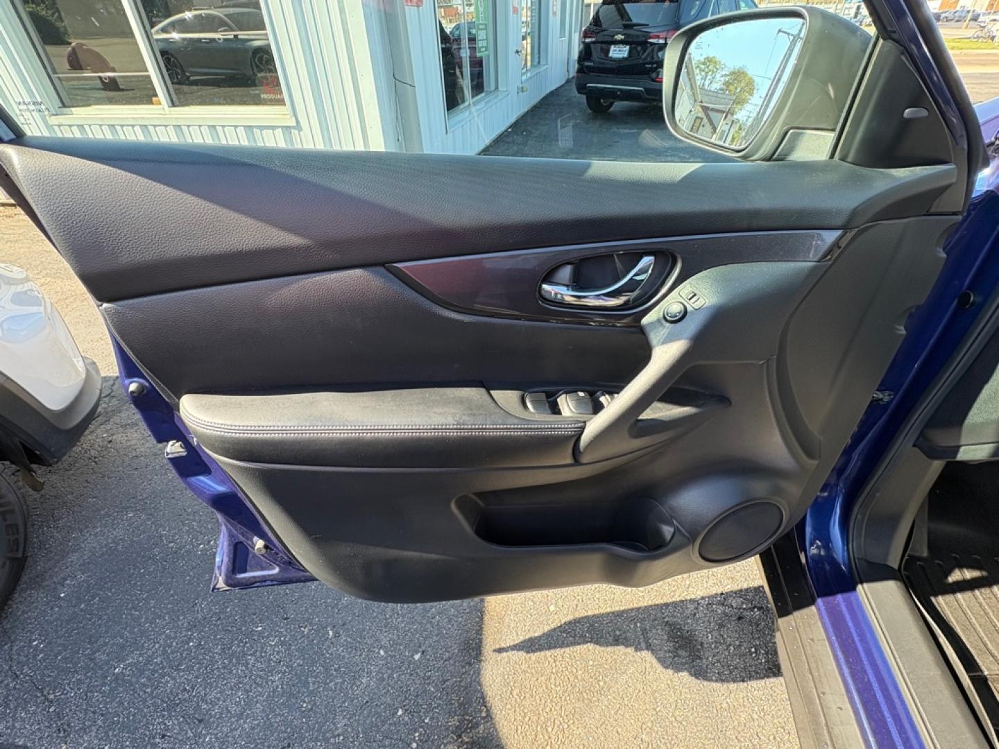 2020 BLUE NISSAN ROGUE SPECIAL EDITION (5N1AT2MT7LC) with an 2.5L engine, Continuously Variable transmission, located at 501 E. Columbia St., Springfield, OH, 45503, (800) 262-7122, 39.925262, -83.801796 - **2020 Nissan Rogue S - New Tires, New Brakes and Freshly Serviced!** Check out this sharp 2020 Nissan Rogue S! Powered by a fuel-efficient 2.5L 4-cylinder engine, this SUV offers a comfortable ride, spacious interior, and plenty of great features! **Features and Highlights:** - 2.5L 4-Cy- Photo#7